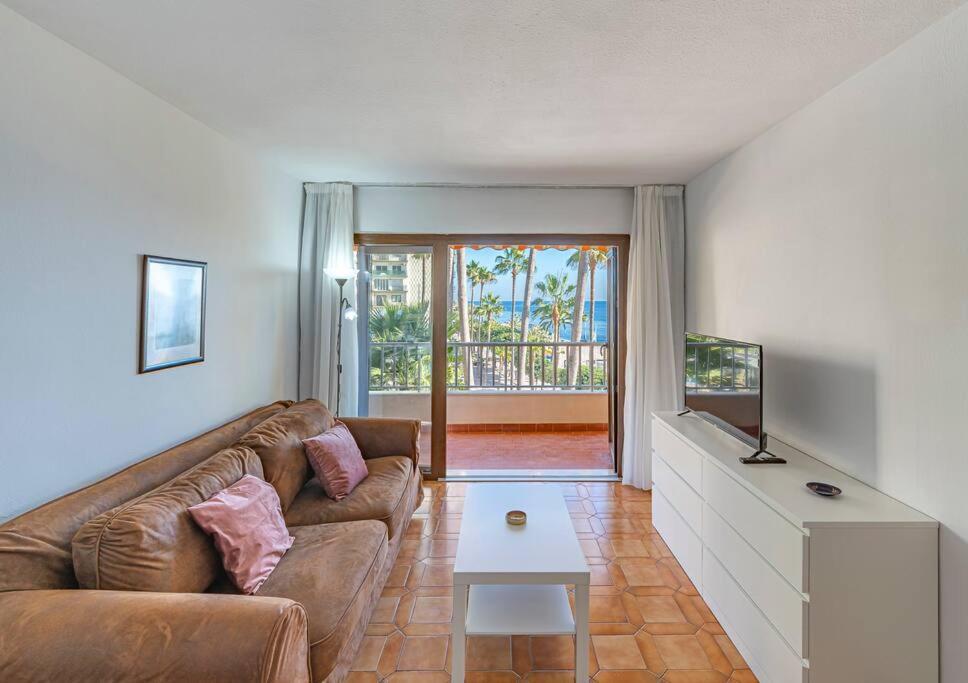 Oceanfront Retreat: Your Serene Oasis By The Sea! * Marbella