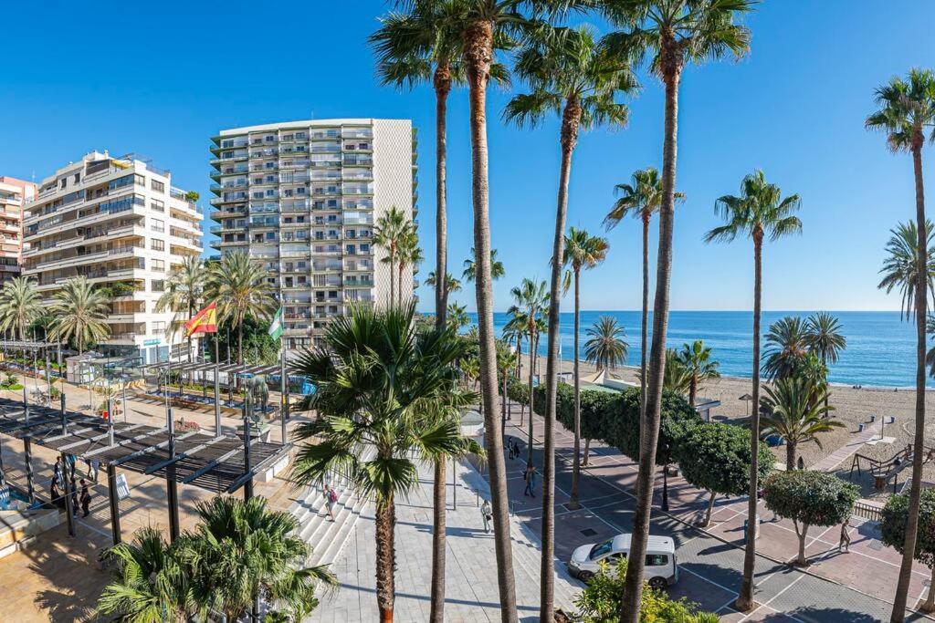 Oceanfront Retreat: Your Serene Oasis By The Sea! Apartamento *