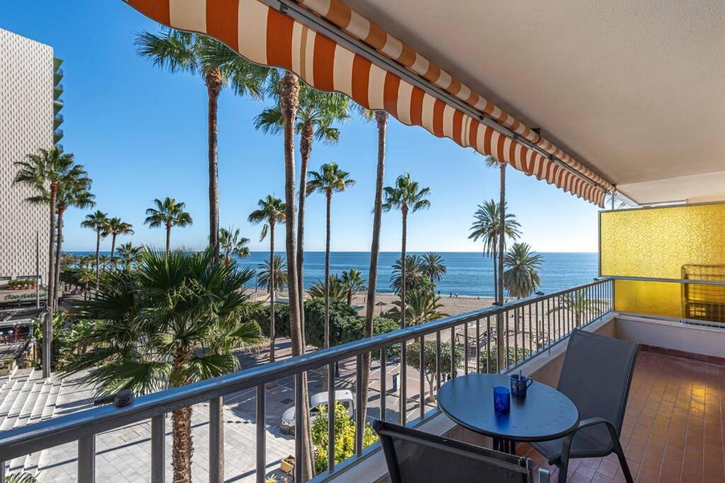 Oceanfront Retreat: Your Serene Oasis By The Sea! Apartamento *